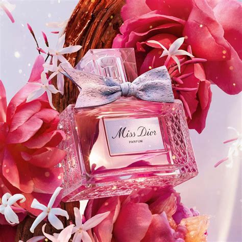 nieuwe geur miss dior|Miss Dior: de Eau de Parfum van Dior met een Couture Strik .